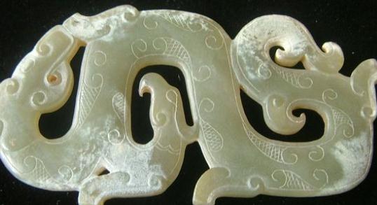 龍鳳玉佩品相最多變