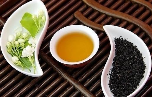 隔夜茶并非毒如蛇 跳出誤區功效多