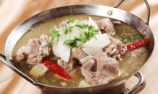 冬季養(yǎng)生吃什么好？五道家常養(yǎng)生食譜推薦