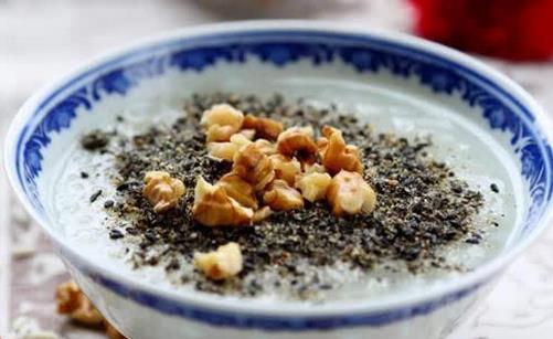 脫發吃什么好？教你三類脫發的食療方法