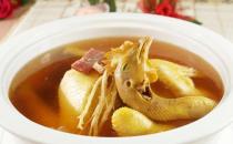 產后吃什么好？新媽媽補氣養血食譜推薦