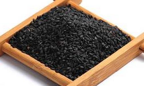 頭發(fā)干枯需要吃哪些食物？