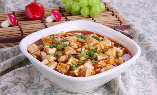麻婆豆腐是怎么做的？