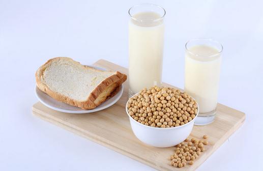 女性長期喝豆漿易得乳腺癌嗎？