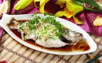 秋季吃鱸魚(yú) 養(yǎng)胃效果好