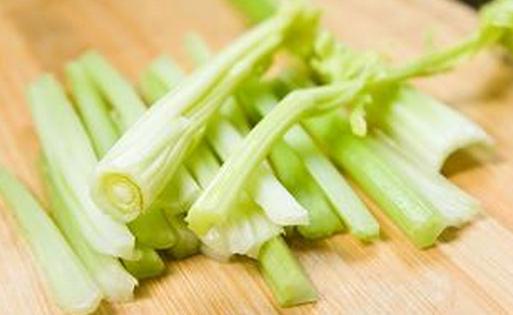 吃芹菜有哪些好處？芹菜能堅固骨骼