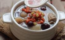枸杞排骨湯能補腎 你會做么？