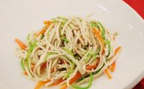 涼拌菜里加點(diǎn)堅(jiān)果更美味