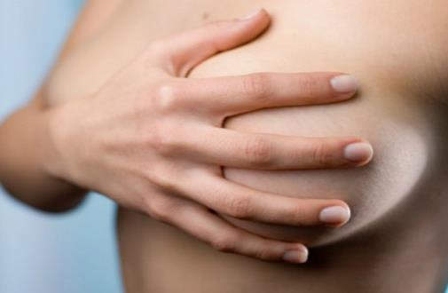乳房需要的是擠壓？
