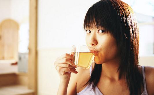 茶水漱口的好處你知道么？
