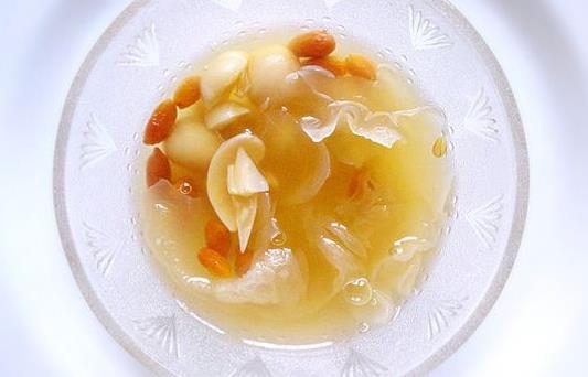 多食薏仁白木耳對(duì)女人好處多多