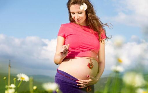 護(hù)士救暈倒孕婦獲獎勵 如何預(yù)防孕期暈倒