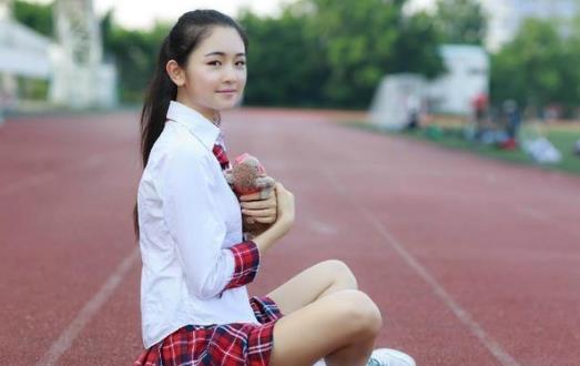 學(xué)會(huì)排毒祛痘變女神！
