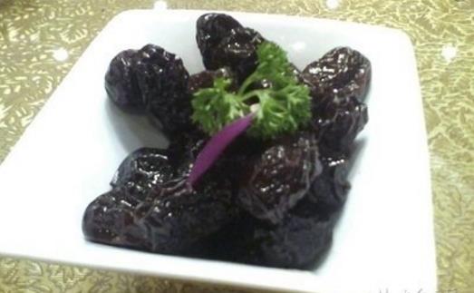 黑棗紅棗大不同，黑棗都有什么好處？