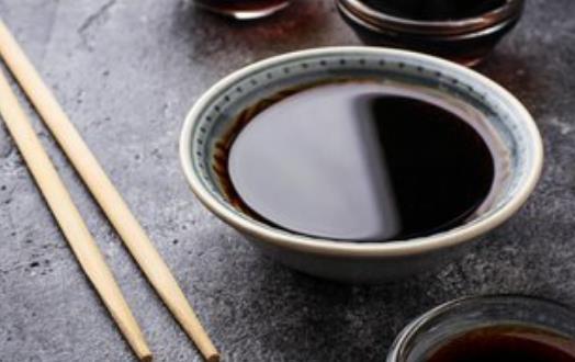 米醋和白醋有何區(qū)別？