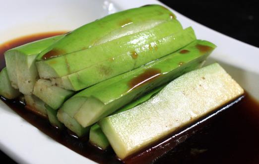 米醋和白醋有何區(qū)別？
