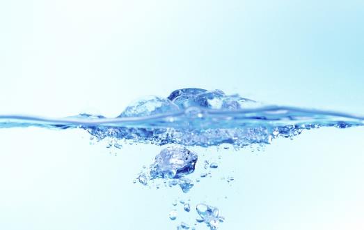 燒開(kāi)的自來(lái)水里有水垢，還能不能喝？