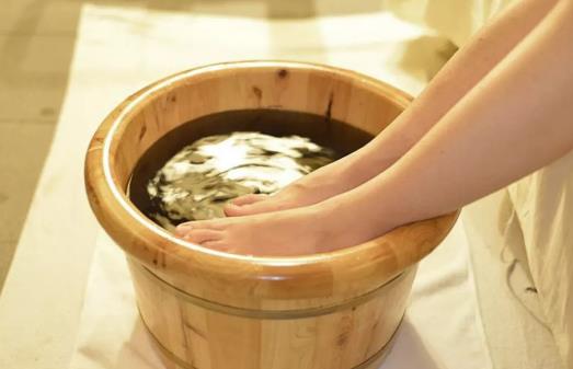 女孩子日常要怎么做才能養出好皮膚