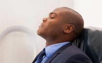 ?搭長(zhǎng)途飛機(jī)助眠小方法 常愛旅行的你一定要知道