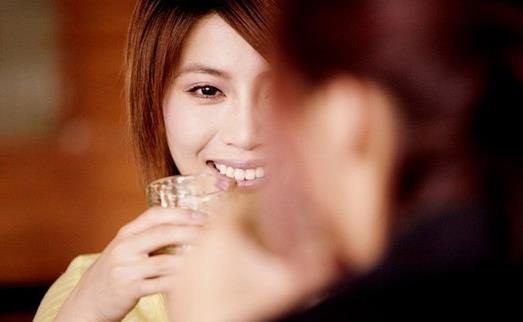 引起乳腺癌的危險因素 女性吃5種水果預防乳癌