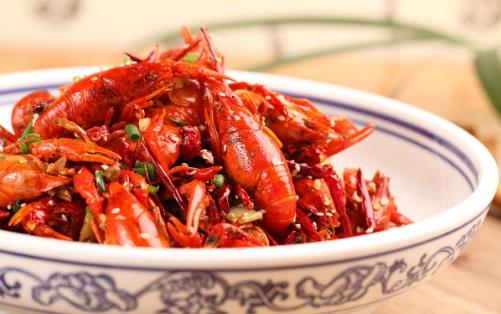 夏季最火爆的小龍蝦，醬料香料配方大公開，在家做出飯店