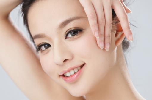 女人不想變老，就要學會保養自己