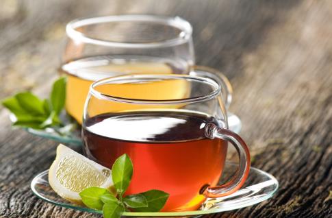 紅茶、綠茶到底喝哪種茶最養(yǎng)胃？天天喝茶水，你未必喝對(duì)