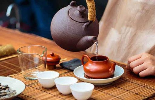 喝茶真的養胃嗎？這些喝茶方式，一個比一個傷腎，早點改