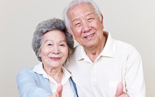 老人養(yǎng)心的小技巧 保持身心健康做到三個不管