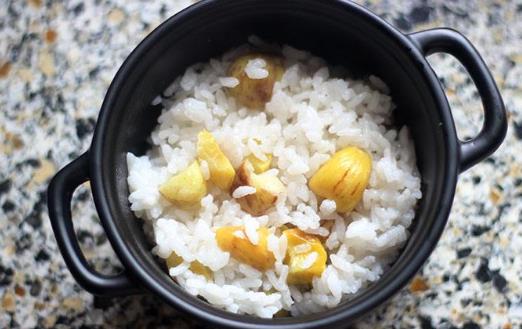 美食是對(duì)自己最好的獎(jiǎng)勵(lì) 七款減肥營(yíng)養(yǎng)晚餐食譜