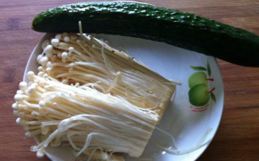 美食是對(duì)自己最好的獎(jiǎng)勵(lì) 七款減肥營(yíng)養(yǎng)晚餐食譜