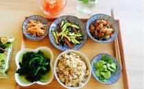 ?白領(lǐng)一族午餐應(yīng)常吃的食物 便當(dāng)族的注意事項