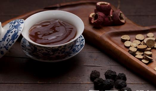 家庭酸梅湯的五中做法 喝起來(lái)會(huì)更加健康