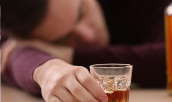 酒喝多了難受怎么辦？教你3招，簡單實用，讓你快速醒酒，收藏了