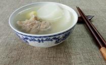 ?豬骨頭湯美味營養又滋補 補鈣補鐵抗衰老可以多喝