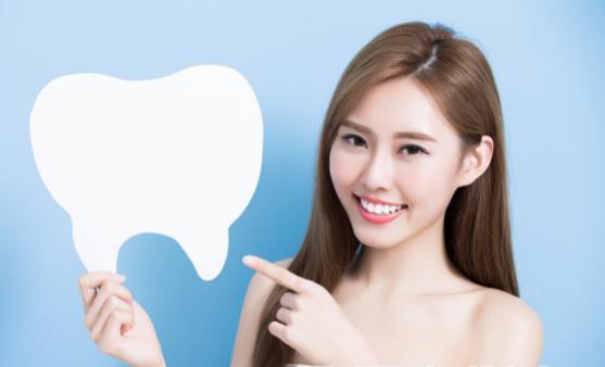 吃個(gè)不停，如何保護(hù)牙齒？
