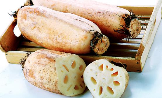 蓮藕開(kāi)胃清熱滋補(bǔ)養(yǎng)身 推薦四款蓮藕食療方