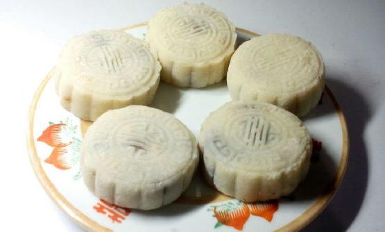 自制月餅健康美味又實(shí)惠 做法簡(jiǎn)單還充滿樂趣