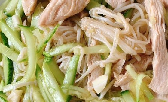 愛(ài)上黃瓜的11個(gè)理由 幾道黃瓜快手菜夏日必備