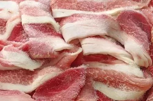 不同類型的肉冷凍保存時間不同，吃僵尸肉有危害嗎，如何辨別