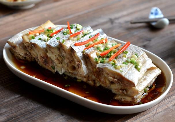 為什么帶魚不能人工養(yǎng)殖？帶魚是深海魚嗎？有什么營(yíng)養(yǎng)價(jià)值