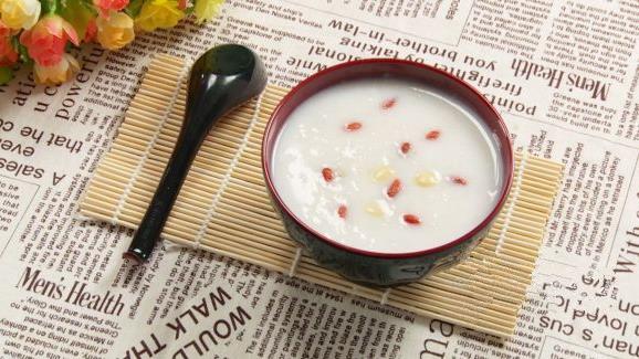 夏天怎么養(yǎng)胃？多吃以下6種水果，推薦3個養(yǎng)胃食療方