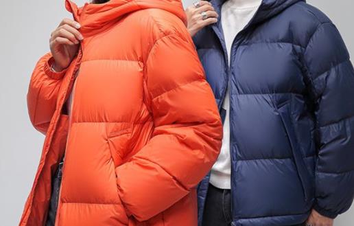 羽絨服可以曬太陽(yáng)嗎 羽絨服是手洗好還是洗衣機(jī)洗好